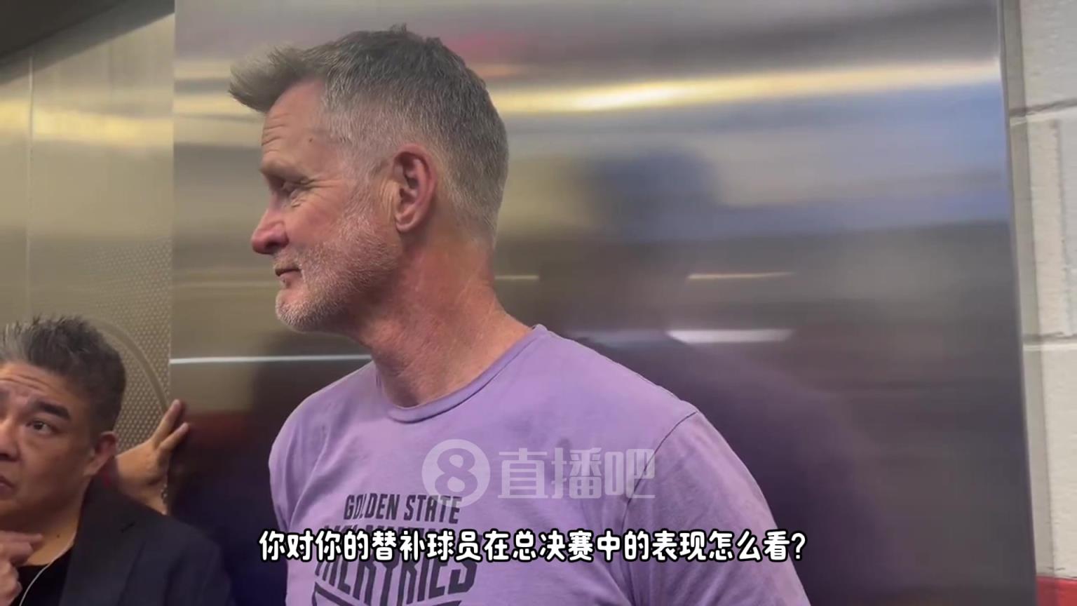 記者：你們替補在總決賽有競爭力嗎？科爾：先別說總決賽，我們想進季后賽